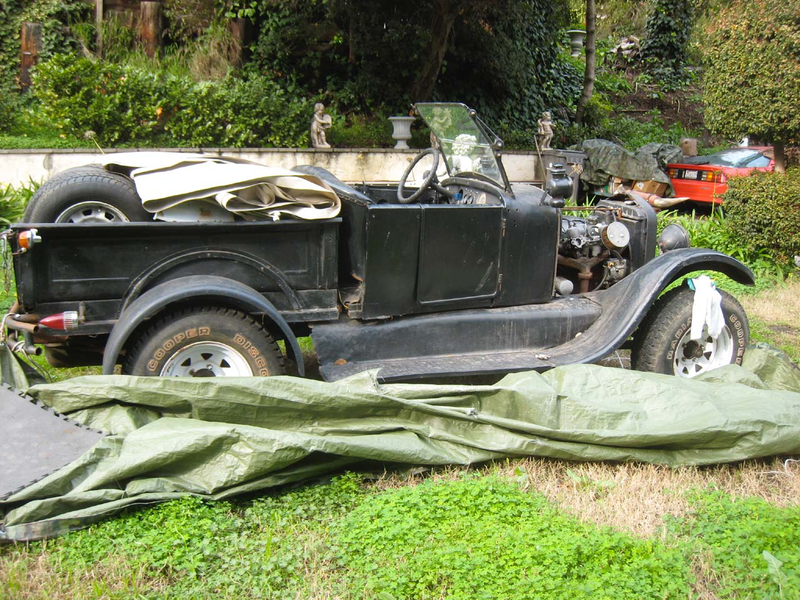 Illustration for article titled When You Need To Make That Old Truck Run This Weekend: Volvo-Powered Model T!